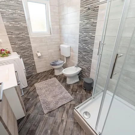 Buskulic Anamarija 3 By Interhome * فير