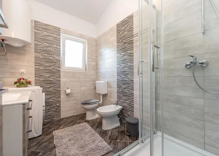 Appartement Buskulic Anamarija 3 By Interhome Vir