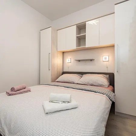 Apartmán Buskulic Anamarija 3 By Interhome Vir
