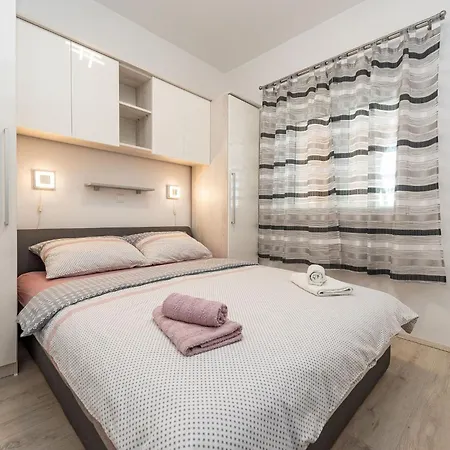 Apartmán Buskulic Anamarija 3 By Interhome Vir